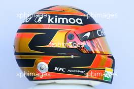 The helmet of Stoffel Vandoorne (BEL) McLaren. 22.03.2018. Formula 1 World Championship, Rd 1, Australian Grand Prix, Albert Park, Melbourne, Australia, Preparation Day.