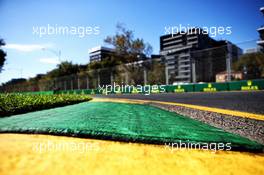 Circuit kerb. 21.03.2018. Formula 1 World Championship, Rd 1, Australian Grand Prix, Albert Park, Melbourne, Australia, Preparation Day.