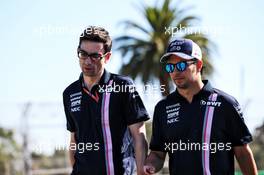 Sergio Perez (MEX) Sahara Force India F1 walks the circuit with Tim Wright (GBR) Sahara Force India F1 Team Race Engineer. 21.03.2018. Formula 1 World Championship, Rd 1, Australian Grand Prix, Albert Park, Melbourne, Australia, Preparation Day.