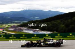 Carlos Sainz Jr (ESP) Renault Sport F1 Team RS18. 29.06.2018. Formula 1 World Championship, Rd 9, Austrian Grand Prix, Spielberg, Austria, Practice Day.