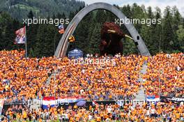 Max Verstappen (NLD) Red Bull Racing fans in the grandstand. 01.07.2018. Formula 1 World Championship, Rd 9, Austrian Grand Prix, Spielberg, Austria, Race Day.