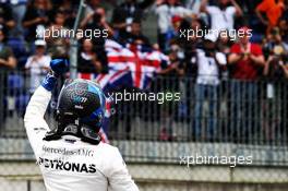 Valtteri Bottas (FIN) Mercedes AMG F1 celebrates his pole position in qualifying parc ferme. 30.06.2018. Formula 1 World Championship, Rd 9, Austrian Grand Prix, Spielberg, Austria, Qualifying Day.