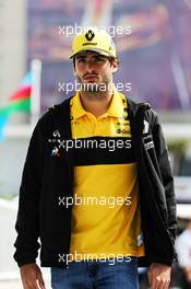 Carlos Sainz Jr (ESP) Renault Sport F1 Team. 27.04.2018. Formula 1 World Championship, Rd 4, Azerbaijan Grand Prix, Baku Street Circuit, Azerbaijan, Practice Day.