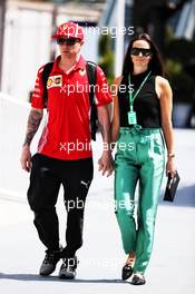 Kimi Raikkonen (FIN) Ferrari with his wife Minttu Raikkonen (FIN). 27.04.2018. Formula 1 World Championship, Rd 4, Azerbaijan Grand Prix, Baku Street Circuit, Azerbaijan, Practice Day.