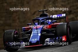 Brendon Hartley (NZL) Scuderia Toro Rosso STR13. 28.04.2018. Formula 1 World Championship, Rd 4, Azerbaijan Grand Prix, Baku Street Circuit, Azerbaijan, Qualifying Day.
