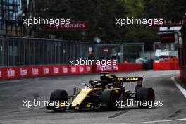Nico Hulkenberg (GER) Renault Sport F1 Team RS18. 28.04.2018. Formula 1 World Championship, Rd 4, Azerbaijan Grand Prix, Baku Street Circuit, Azerbaijan, Qualifying Day.