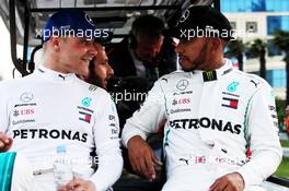 (L to R): Valtteri Bottas (FIN) Mercedes AMG F1 with Lewis Hamilton (GBR) Mercedes AMG F1. 28.04.2018. Formula 1 World Championship, Rd 4, Azerbaijan Grand Prix, Baku Street Circuit, Azerbaijan, Qualifying Day.