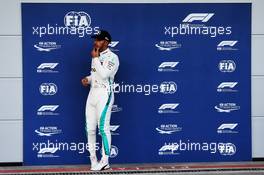 Lewis Hamilton (GBR) Mercedes AMG F1 in qualifying parc ferme. 28.04.2018. Formula 1 World Championship, Rd 4, Azerbaijan Grand Prix, Baku Street Circuit, Azerbaijan, Qualifying Day.