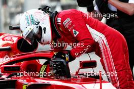Sebastian Vettel (GER) Ferrari SF71H - steering wheel in parc ferme. 28.04.2018. Formula 1 World Championship, Rd 4, Azerbaijan Grand Prix, Baku Street Circuit, Azerbaijan, Qualifying Day.