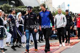 (L to R): Max Verstappen (NLD) Red Bull Racing and Brendon Hartley (NZL) Scuderia Toro Rosso on the drivers parade. 29.04.2018. Formula 1 World Championship, Rd 4, Azerbaijan Grand Prix, Baku Street Circuit, Azerbaijan, Race Day.