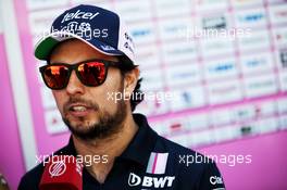 Sergio Perez (MEX) Sahara Force India F1 with the media. 26.04.2018. Formula 1 World Championship, Rd 4, Azerbaijan Grand Prix, Baku Street Circuit, Azerbaijan, Preparation Day.