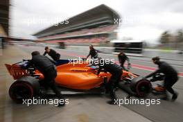 Fernando Alonso (ESP) McLaren F1  26.02.2018. Formula One Testing, Day One, Barcelona, Spain. Monday.