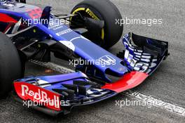 Scuderia Toro Rosso STR13 front wing detail. 26.02.2018. Formula One Testing, Day One, Barcelona, Spain. Monday.