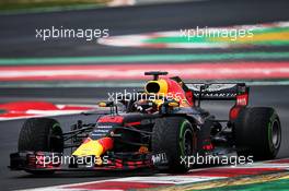 Daniel Ricciardo (AUS) Red Bull Racing RB14. 01.03.2018. Formula One Testing, Day Four, Barcelona, Spain. Thursday.