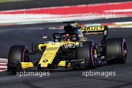 Carlos Sainz Jr (ESP) Renault Sport F1 Team RS18. 09.03.2018. Formula One Testing, Day Four, Barcelona, Spain. Friday.