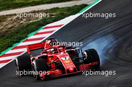 Kimi Raikkonen (FIN) Ferrari SF71H locks up under braking. 09.03.2018. Formula One Testing, Day Four, Barcelona, Spain. Friday.