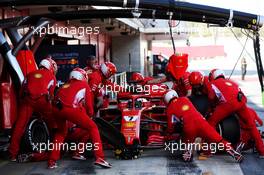 Kimi Raikkonen (FIN) Ferrari SF71H practices a pit stop. 09.03.2018. Formula One Testing, Day Four, Barcelona, Spain. Friday.
