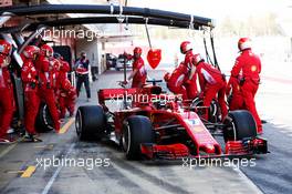 Kimi Raikkonen (FIN) Ferrari SF71H practices a pit stop. 09.03.2018. Formula One Testing, Day Four, Barcelona, Spain. Friday.