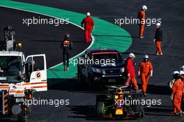 Max Verstappen (NLD) Red Bull Racing RB13 stops on the circuit. 06.03.2018. Formula One Testing, Day One, Barcelona, Spain. Tuesday.