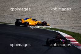Fernando Alonso (ESP) McLaren MCL33 stops on the circuit. 07.03.2018. Formula One Testing, Day Two, Barcelona, Spain. Wednesday.