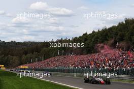 Kevin Magnussen (DEN) Haas VF-18 at the start of the race. 26.08.2018. Formula 1 World Championship, Rd 13, Belgian Grand Prix, Spa Francorchamps, Belgium, Race Day.