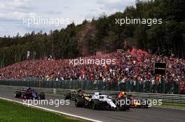 Lance Stroll (CDN) Williams FW41 and Daniel Ricciardo (AUS) Red Bull Racing RB14 at the start of the race 26.08.2018. Formula 1 World Championship, Rd 13, Belgian Grand Prix, Spa Francorchamps, Belgium, Race Day.