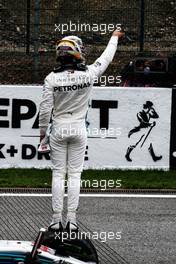 Lewis Hamilton (GBR) Mercedes AMG F1 W09 celebrates his pole position in qualifying parc ferme. 25.08.2018. Formula 1 World Championship, Rd 13, Belgian Grand Prix, Spa Francorchamps, Belgium, Qualifying Day.