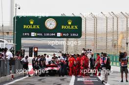 Kimi Raikkonen (FIN) Ferrari SF71H at the end of the pit lane. 06.04.2018. Formula 1 World Championship, Rd 2, Bahrain Grand Prix, Sakhir, Bahrain, Practice Day