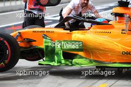 Fernando Alonso (ESP) McLaren MCL33 sidepod detail. 06.04.2018. Formula 1 World Championship, Rd 2, Bahrain Grand Prix, Sakhir, Bahrain, Practice Day
