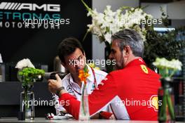 (L to R): Toto Wolff (GER) Mercedes AMG F1 Shareholder and Executive Director with Maurizio Arrivabene (ITA) Ferrari Team Principal. 06.04.2018. Formula 1 World Championship, Rd 2, Bahrain Grand Prix, Sakhir, Bahrain, Practice Day