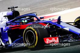 Brendon Hartley (NZL) Scuderia Toro Rosso STR13. 06.04.2018. Formula 1 World Championship, Rd 2, Bahrain Grand Prix, Sakhir, Bahrain, Practice Day