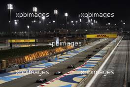 The start of the race. 08.04.2018. Formula 1 World Championship, Rd 2, Bahrain Grand Prix, Sakhir, Bahrain, Race Day.