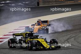 Nico Hulkenberg (GER) Renault Sport F1 Team RS18. 08.04.2018. Formula 1 World Championship, Rd 2, Bahrain Grand Prix, Sakhir, Bahrain, Race Day.