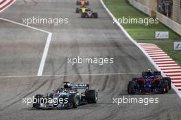 Lewis Hamilton (GBR) Mercedes AMG F1 W09. 08.04.2018. Formula 1 World Championship, Rd 2, Bahrain Grand Prix, Sakhir, Bahrain, Race Day.