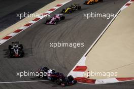 Pierre Gasly (FRA) Scuderia Toro Rosso STR13. 08.04.2018. Formula 1 World Championship, Rd 2, Bahrain Grand Prix, Sakhir, Bahrain, Race Day.