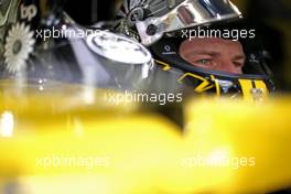 Nico Hulkenberg (GER) Renault Sport F1 Team  07.04.2018. Formula 1 World Championship, Rd 2, Bahrain Grand Prix, Sakhir, Bahrain, Qualifying Day.