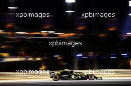 Nico Hulkenberg (GER) Renault Sport F1 Team RS18. 07.04.2018. Formula 1 World Championship, Rd 2, Bahrain Grand Prix, Sakhir, Bahrain, Qualifying Day.