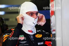 Max Verstappen (NLD) Red Bull Racing. 07.04.2018. Formula 1 World Championship, Rd 2, Bahrain Grand Prix, Sakhir, Bahrain, Qualifying Day.
