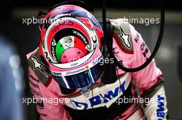 Sergio Perez (MEX) Sahara Force India F1. 07.04.2018. Formula 1 World Championship, Rd 2, Bahrain Grand Prix, Sakhir, Bahrain, Qualifying Day.