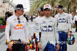 (L to R): Max Verstappen (NLD) Red Bull Racing with Pierre Gasly (FRA) Scuderia Toro Rosso. 05.04.2018. Formula 1 World Championship, Rd 2, Bahrain Grand Prix, Sakhir, Bahrain, Preparation Day.