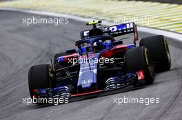 Pierre Gasly (FRA) Scuderia Toro Rosso STR13. 09.11.2018. Formula 1 World Championship, Rd 20, Brazilian Grand Prix, Sao Paulo, Brazil, Practice Day.