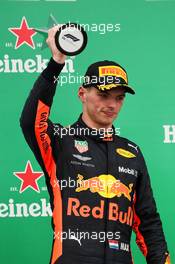 Max Verstappen (NLD) Red Bull Racing celebrates his second position on the podium. 11.11.2018. Formula 1 World Championship, Rd 20, Brazilian Grand Prix, Sao Paulo, Brazil, Race Day.