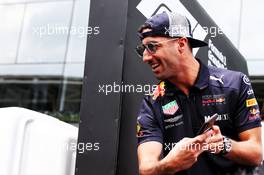 Daniel Ricciardo (AUS) Red Bull Racing on the drivers parade. 11.11.2018. Formula 1 World Championship, Rd 20, Brazilian Grand Prix, Sao Paulo, Brazil, Race Day.