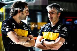 (L to R): Ciaron Pilbeam (GBR) Renault Sport F1 Team Chief Race Engineer with Nick Chester (GBR) Renault Sport F1 Team Chassis Technical Director. 08.11.2018. Formula 1 World Championship, Rd 20, Brazilian Grand Prix, Sao Paulo, Brazil, Preparation Day.