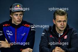 (L to R): Brendon Hartley (NZL) Scuderia Toro Rosso with Kevin Magnussen (DEN) Haas F1 Team in the FIA Press Conference. 08.11.2018. Formula 1 World Championship, Rd 20, Brazilian Grand Prix, Sao Paulo, Brazil, Preparation Day.