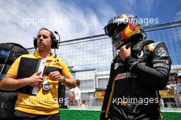 Carlos Sainz Jr (ESP) Renault Sport F1 Team on the grid. 10.06.2018. Formula 1 World Championship, Rd 7, Canadian Grand Prix, Montreal, Canada, Race Day.