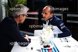 (L to R): Alessandro Alunni Bravi (ITA) Driver Manager with Robert Kubica (POL) Williams Reserve and Development Driver.