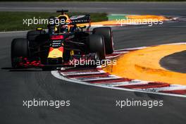 Daniel Ricciardo (AUS) Red Bull Racing RB14. 09.06.2018. Formula 1 World Championship, Rd 7, Canadian Grand Prix, Montreal, Canada, Qualifying Day.