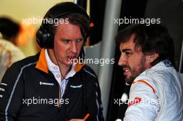 Fernando Alonso (ESP) McLaren. 09.06.2018. Formula 1 World Championship, Rd 7, Canadian Grand Prix, Montreal, Canada, Qualifying Day.