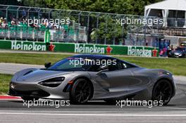 Pirelli Hot Laps car. 10.06.2018. Formula 1 World Championship, Rd 7, Canadian Grand Prix, Montreal, Canada, Race Day.